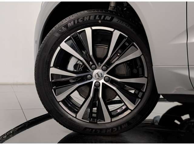 Volvo XC60 10