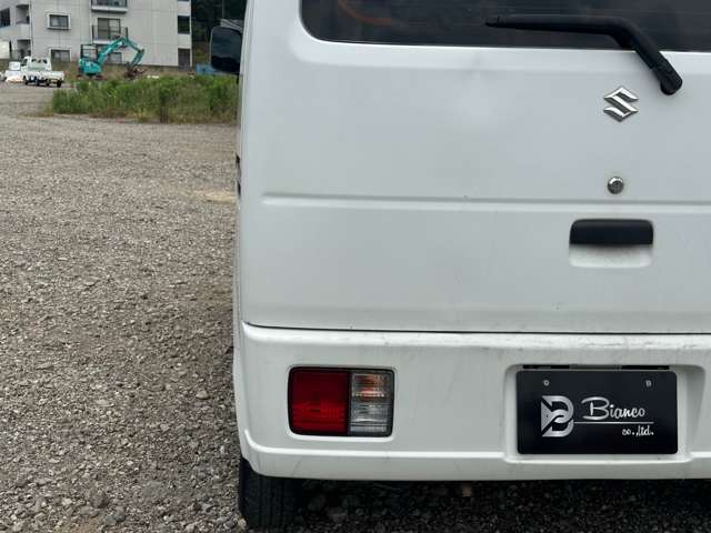 Suzuki Every 9
