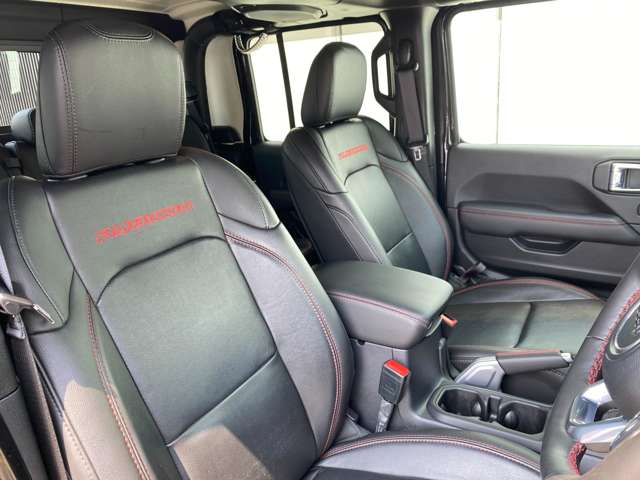 Jeep Gladiator 11