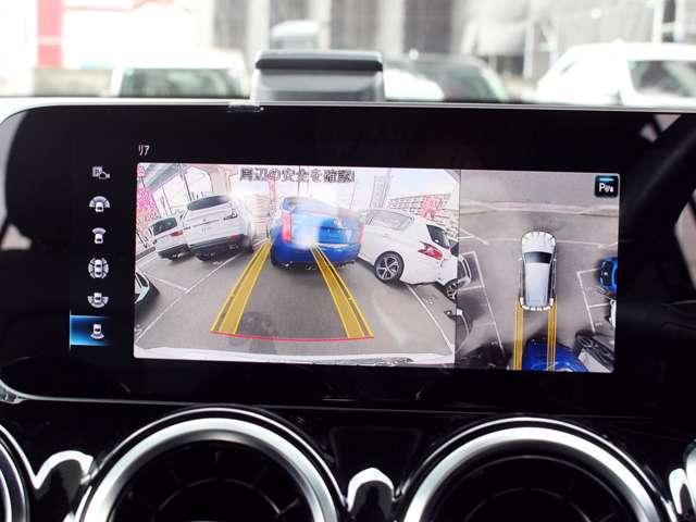 Mercedes-Benz GLB 4