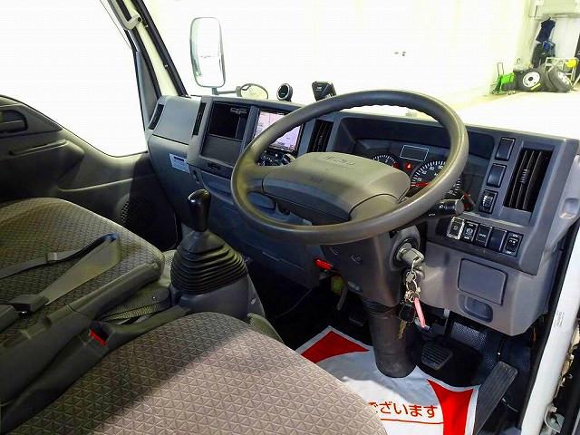 Isuzu Elf 5