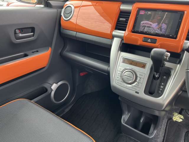 Mazda Flair Crossover 3