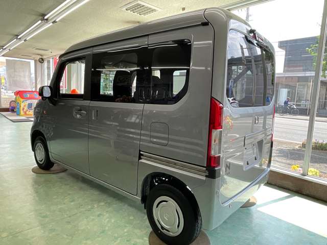 Honda N-VAN 4