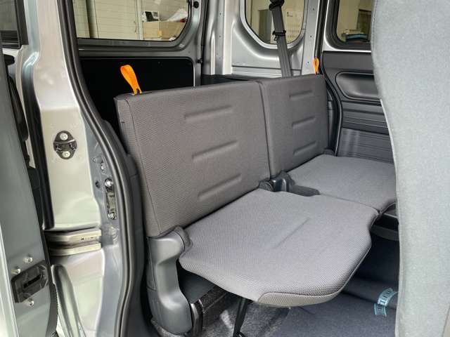 Honda N-VAN 8