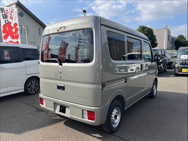 Suzuki Every 11