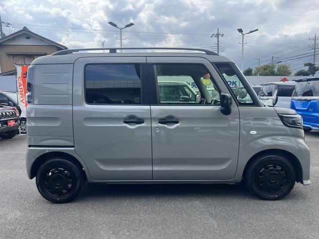 Suzuki Spacia Base 4