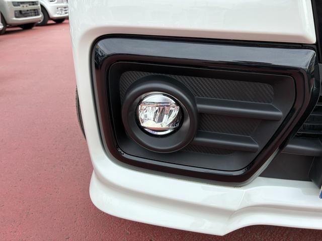 Suzuki Spacia Base 12