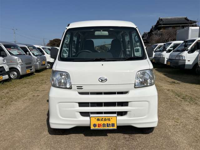 Daihatsu Hijet Cargo 11