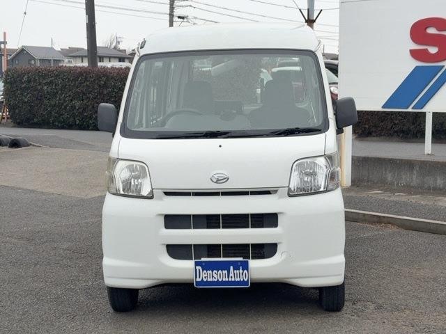 Daihatsu Hijet Cargo 5