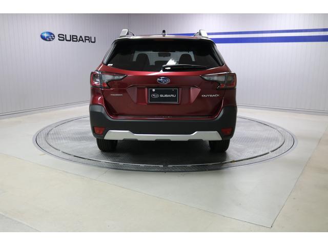 Subaru Legacy Outback 6