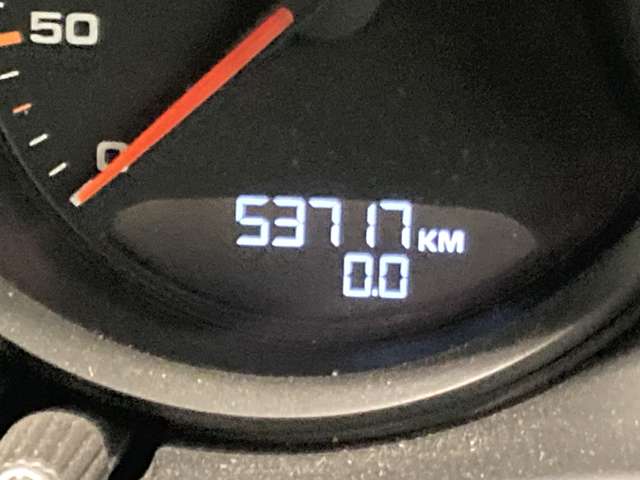 Porsche Macan 5