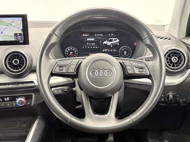Audi Q2 5