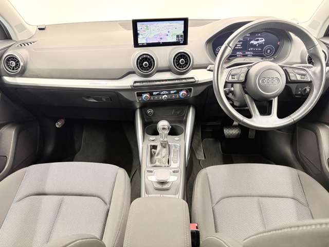 Audi Q2 4