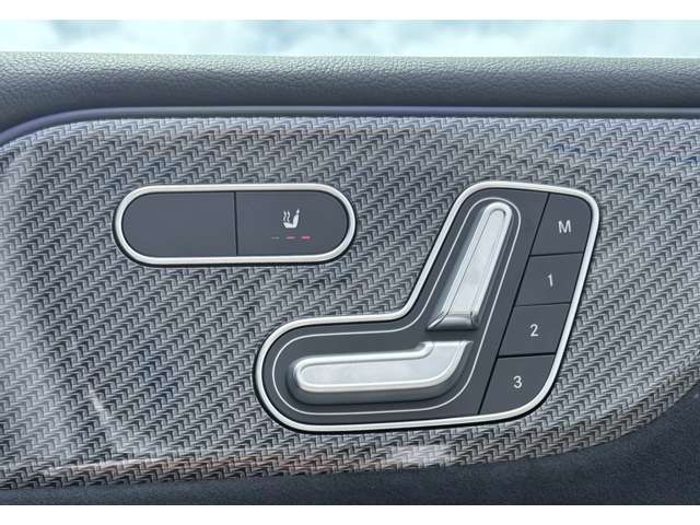 Mercedes-Benz GLB 11