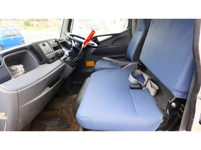 Mitsubishi Fuso Canter 11
