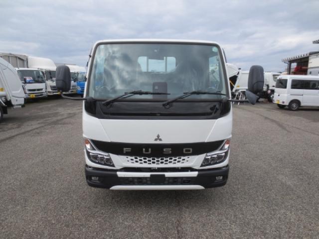 Mitsubishi Fuso Canter 6