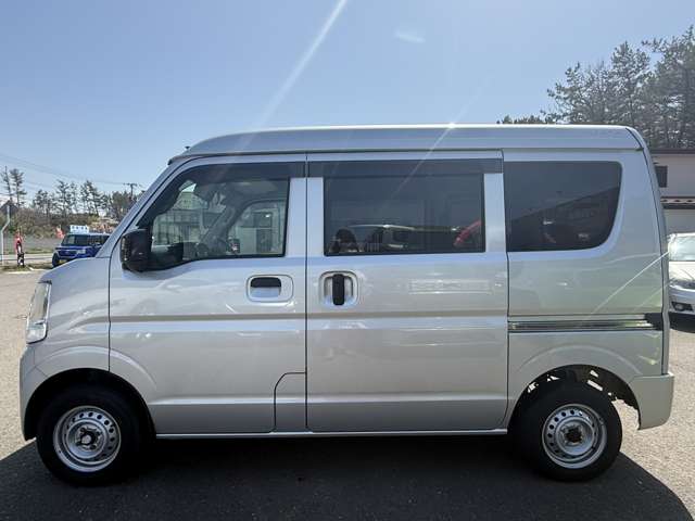Nissan NV100 Clipper 5
