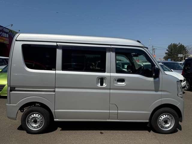 Nissan NV100 Clipper 9