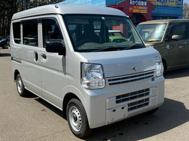 Nissan NV100 Clipper 10