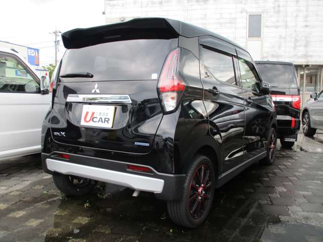 Mitsubishi eK X 8