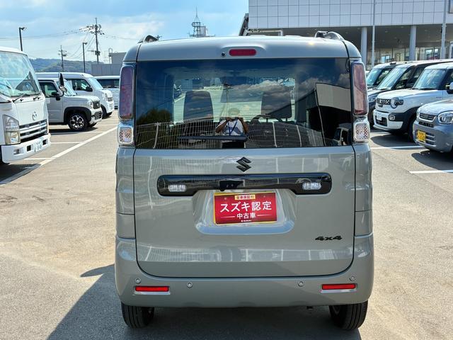 Suzuki Spacia Base 12