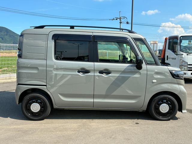 Suzuki Spacia Base 10