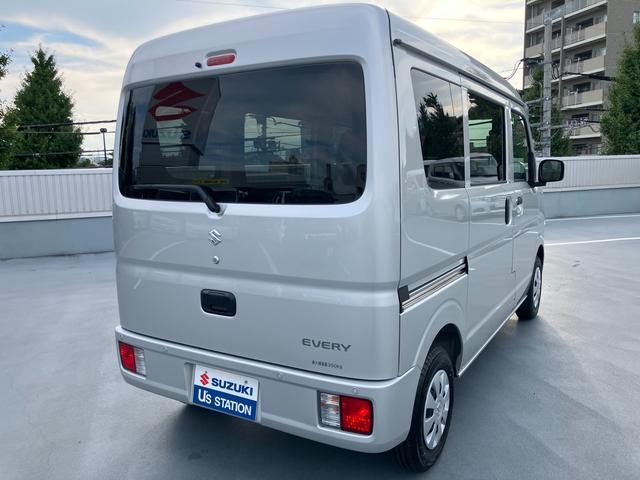 Suzuki Every 4