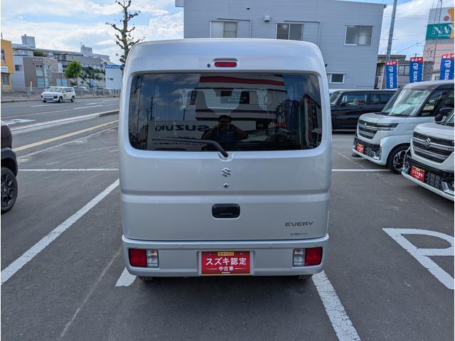 Suzuki Every 9