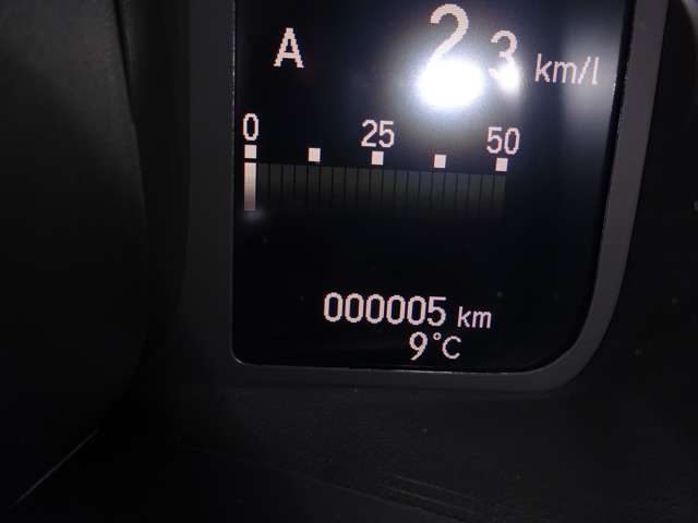Honda N-VAN 9