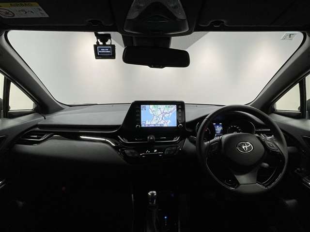 Toyota C-HR 6