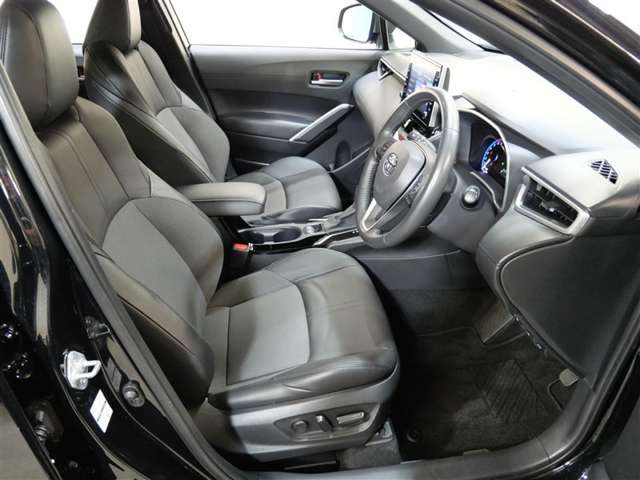 Toyota Corolla Cross 8