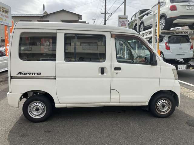 Daihatsu Hijet Cargo 9