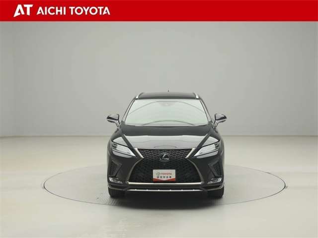 Lexus RX 9
