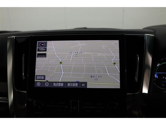 Toyota Alphard 6