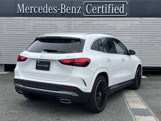 Mercedes-Benz GLA-Class 4