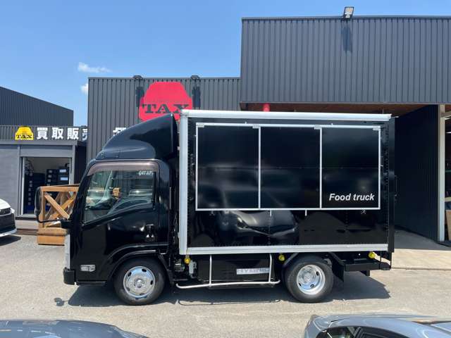 Isuzu Elf 5