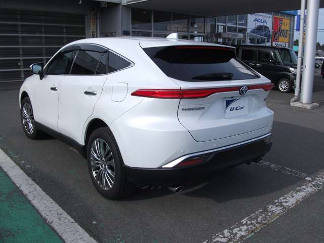 Toyota Harrier 3