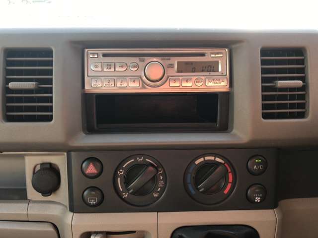 Suzuki Every 8