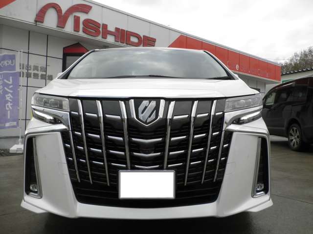Toyota Alphard 2