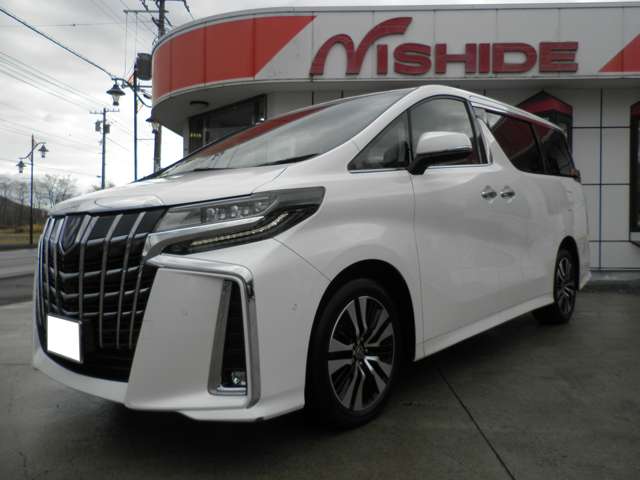 Toyota Alphard 3