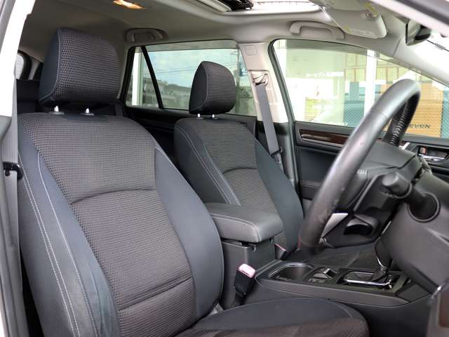 Subaru Legacy Outback 4