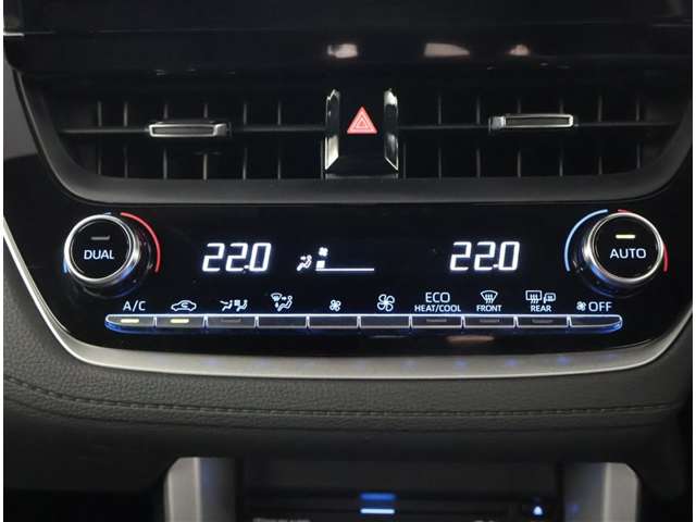 Toyota Corolla Cross 10