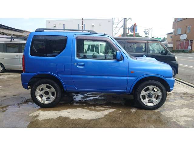 Suzuki Jimny 4