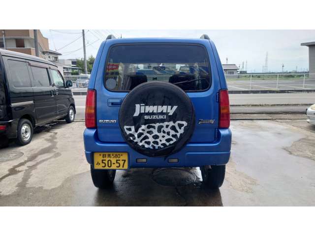 Suzuki Jimny 6