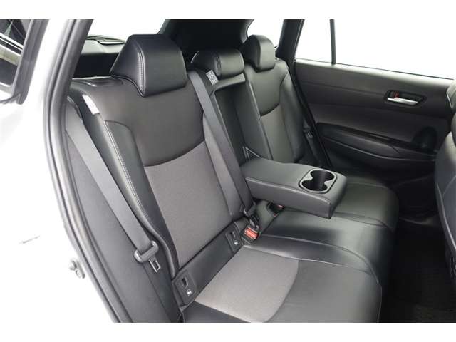 Toyota Corolla Cross 8