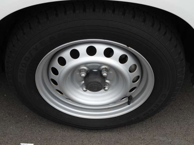 Toyota Probox Van 12