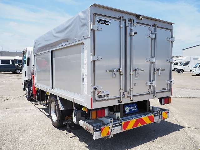 Isuzu Elf 9