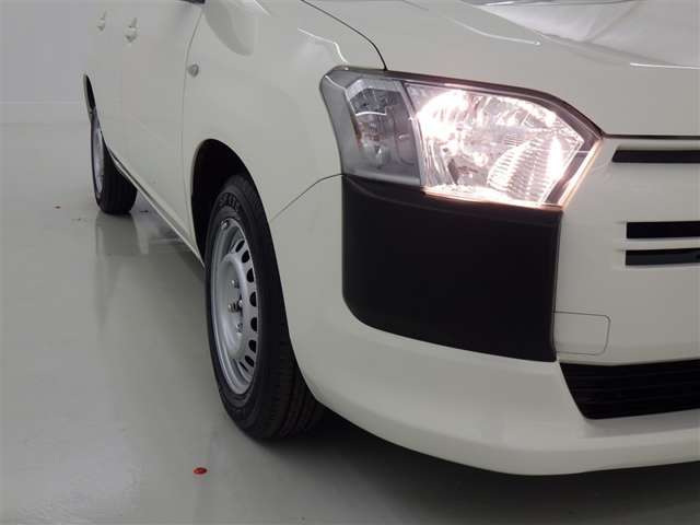 Toyota Probox Van 7