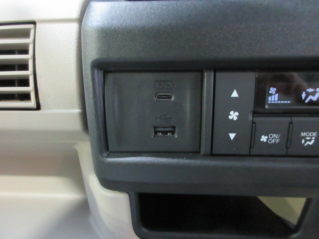 Honda N-VAN e: 12