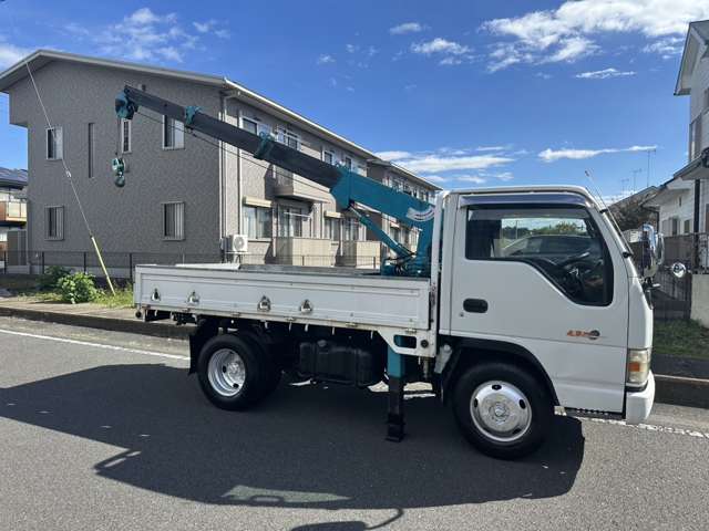 Isuzu Elf 8